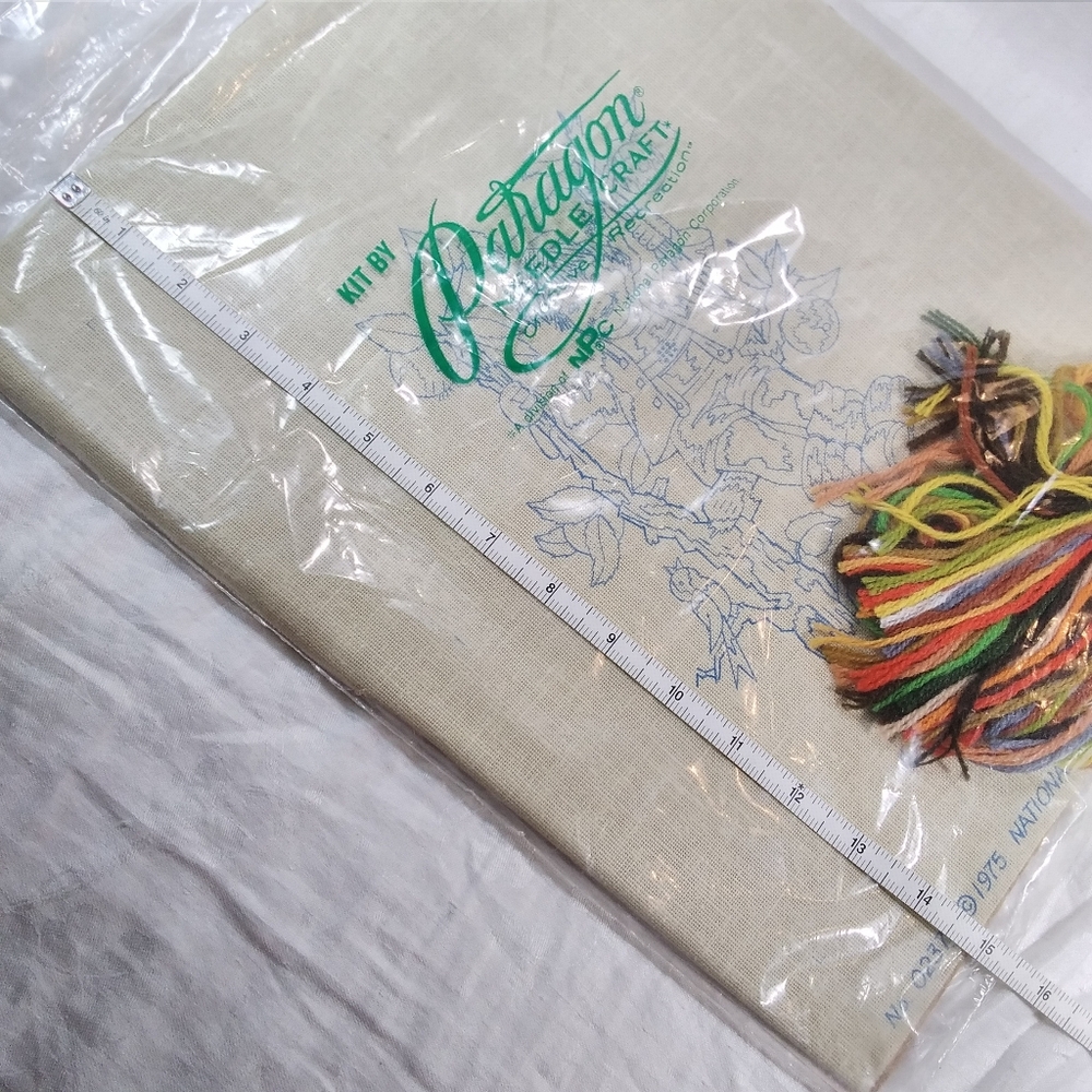 Paragon Needlecraft Exquisite Hummel Stitchery KIT #0237 Apple Tree Children Boy - Picture 7 of 11